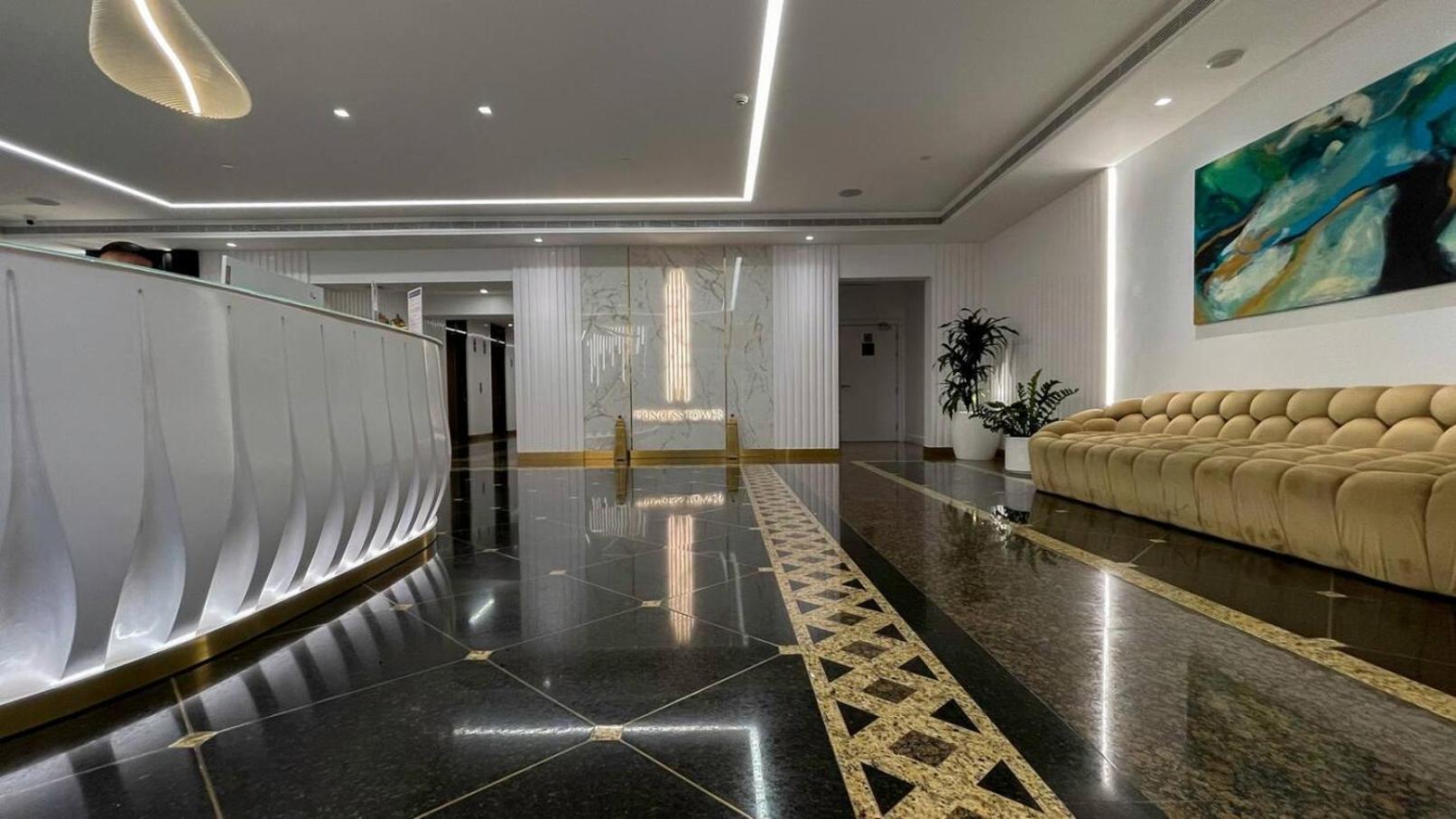 דובאי Sea & Palm View Elegant 1 Bedroom Apartment מראה חיצוני תמונה